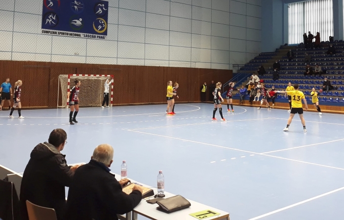 Handbal feminin meciuri amicale: În Baia Mare între Crăciun și Revelion în Polivalentă a avut loc un triunghiular. El a fost adjudecat de gazdele de la Minaur!