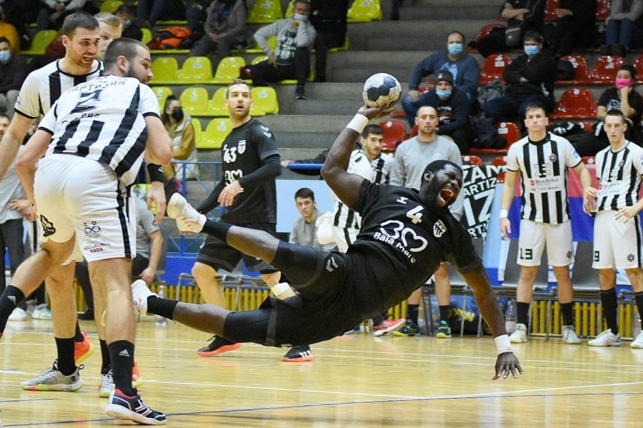 Handbal masculin Cupe Europene. Minaur Baia Mare a câștigat partida și s-a calificat în optimile EHF European Cup. Așadar aventura europeană va putea continua!