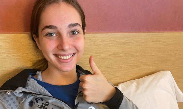 Handbal feminin naționala României. Mezina echipei noastre, care este jucătoarea Minaur Baia Mare, primul interviu după accidentarea de vineri! (VIDEO ȘI FOTO)