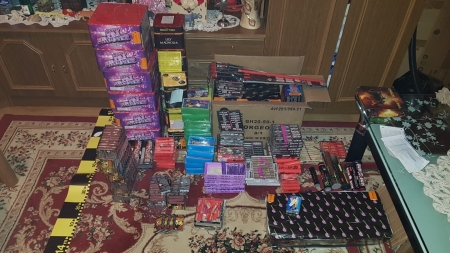 Acțiunea „Foc de artificii”: 600 de kilograme de articole pirotehnice au fost indisponibilizate de polițiștii maramureșeni