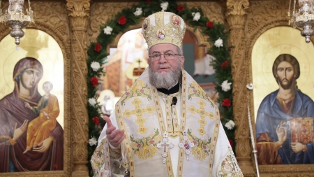 PS Părinte Iustin îndeamnă la rugăciune pentru pace în Ucraina și solidaritate fraternă cu cei ce fug din calea războiului