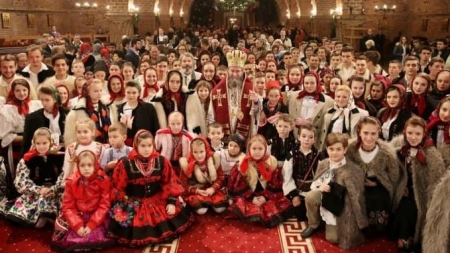 Sfântul Apostol, Întâiul Mucenic și Arhidiacon Ștefan este Ocrotitorul Tinerilor din Episcopia Maramureșului și Sătmarului