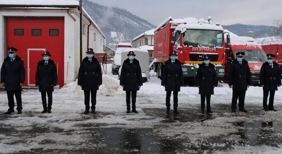 Momente emoționante la ISU Maramureș: Șapte subofițeri au depus jurământul militar