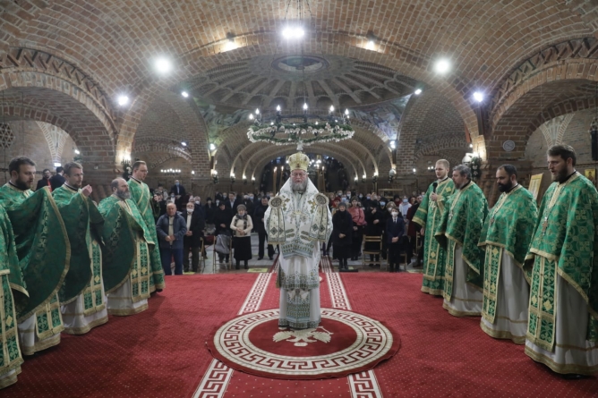 În această duminică: PS Iustin s-a aflat în mijlocul credincioșilor la Catedrala Episcopală din Baia Mare