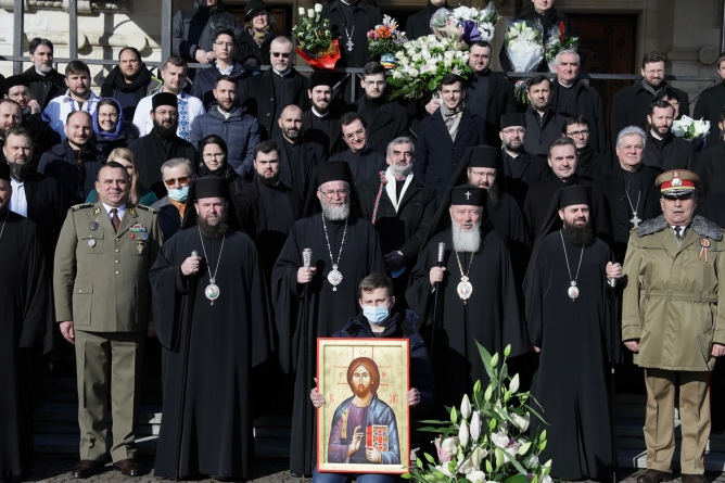 PS Iustin și PS Timotei au fost alături de ÎPS Andrei în zi aniversară