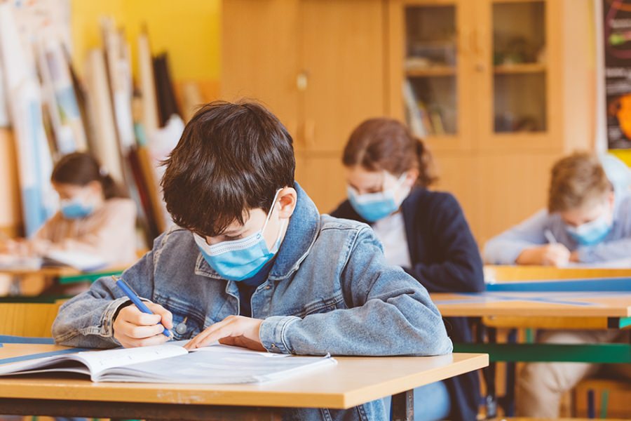 17 ianuarie: Începe semestrul al doilea al anului şcolar 2021-2022