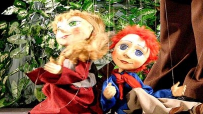 Ce spectacole se joacă în weekend la Teatrul Municipal Baia Mare