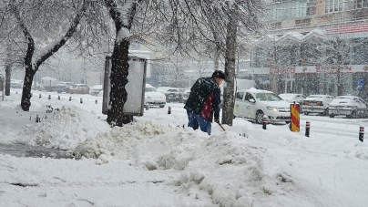 Viscol în toată regula: În județul Maramureș atenționare meteorologică de ninsori viscolite valabilă astăzi până sâmbătă. Atenție, șoferi, strat de zăpadă nou!
