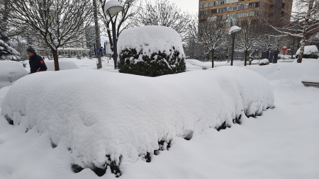 A iernii vreme caracteristică: Acum capitala Maramureșului este reședința de județ din țară cu cel mai mare strat așezat de zăpadă, adică 27 centimetri! (FOTO)
