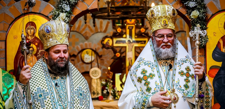Unde liturghisesc, predică ierarhii în această duminică