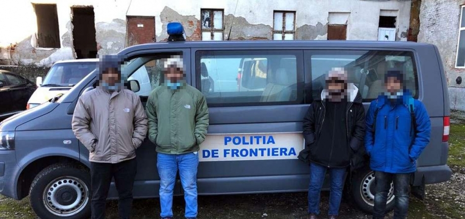 Patru tineri din Bangladesh au încercat să treacă fraudulos frontiera; Ce a urmat