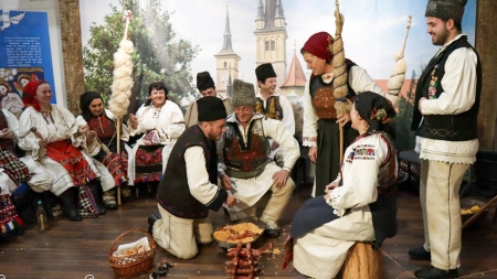 A fost șezătoare la Muzeul de Etnografie din Baia Mare; Cu cântec și descântec (FOTO)