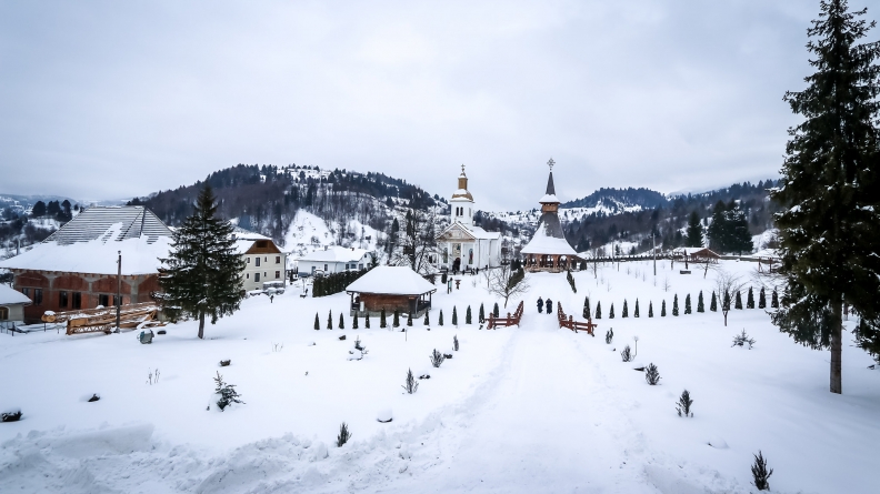 A fost hramul de iarnă al Mănăstirii Moisei, cea mai veche din Eparhie (FOTO)