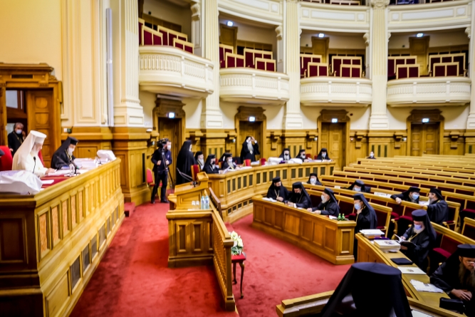 PS Iustin și PS Timotei participă la ședința de lucru a Sfântului Sinod al Bisericii Ortodoxe Române