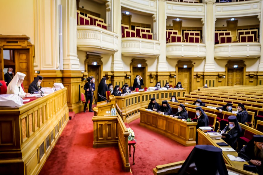 PS Iustin și PS Timotei participă la ședința de lucru a Sfântului Sinod al Bisericii Ortodoxe Române