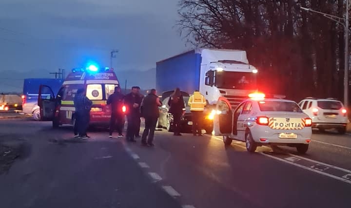 Accident rutier în Hideaga; O tânără a ajuns la spital