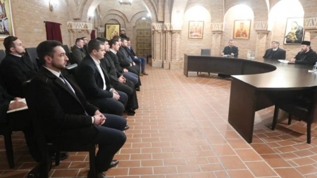 La Catedrala Episcopală din Baia Mare, întâlnire cu studenții masteranzi din an terminal