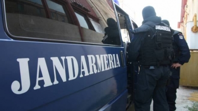 Bărbat prins cu cuțitul asupra sa la sediul Serviciului de Probaţiune din Baia Mare