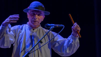 „Un secol de dor”: Artistul Grigore Leșe va fi prezent în Groși de 1 Decembrie