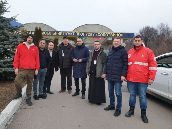 Deplasare dincolo de Tisa: Din județul Maramureș din municipiul Sighetu Marmației s-au transportat ajutoarele colectate, pentru comunitățile aflate în Ucraina!