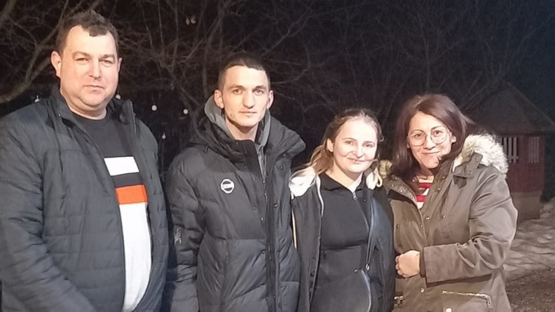 Asociația Aripi Pentru Îngeri: În județul Maramureș în Țara Lăpușului a venit prima familie de ucraineni. Au fost cazați, în satul Răzoare!