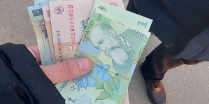 Un gest clar impresionant: În județul Maramureș doi copii oferă lecție de viață frumoasă! Și-au donat banii strânși, pentru refugiații veniți acum din Ucraina!