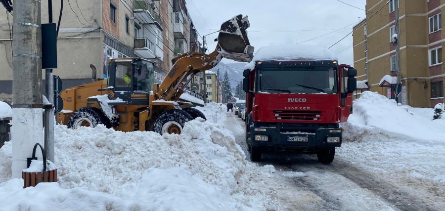 Iarnă veritabilă cu adevărat: În județul Maramureș la Cavnic stratul de zăpadă este 71 cm! Cât este în punctele-cheie din regiunea noastră!