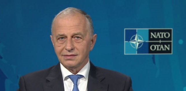 Mircea Geoană: O intervenție militară rusă în Ucraina poate avea loc în orice moment. Românii nu au, însă, motive de preocupare