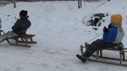 În weekend: Invitație la săniuș în Băiuț