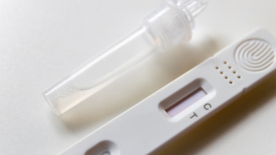 Alte 133.000 de teste rapide au fost distribuite în unitățile de învățământ din Maramureș