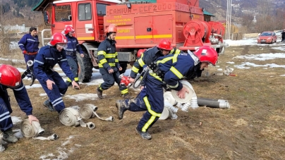 Au început concursurile serviciilor voluntare pentru situații de urgență din județ; Cine a urcat pe podium până acum