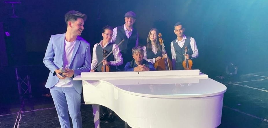 Exclusiv DirectMM: Interviu Special: Andrei Petruș, artistul nostru maramureșean, ar vrea ca țara noastră să-l voteze, la Eurovision! Are mesaj chiar deosebit!