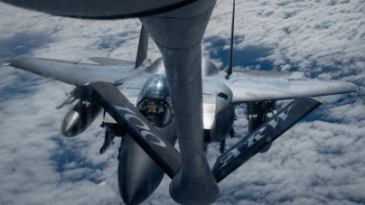 Crearea unei zone de excludere aeriană în Ucraina implică riscuri, avertizează miniştri de externe din NATO