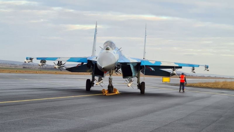 MApN: Pe teritoriul României nu se află aeronave militare ucrainene. Vasile Dîncu: Afirmația ministerului rus al Apărării e un fake news