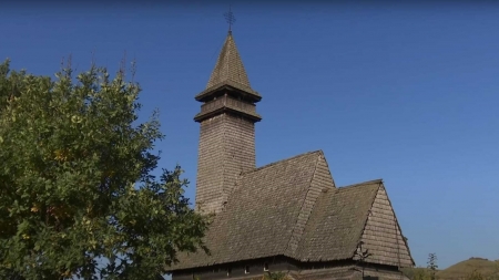 Foarte aproape de noi: În nordul Maramureșului bisericile ortodoxe din Ucraina care sunt românești s-au despărțit de Patriarhia Moscovei! Situația din Slatina!