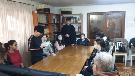 Rugăciunea în viața mea: În parohia băimăreană centrală Sfântul Iosif Mărturisitorul pentru mămici felicitări făcute de mână dar în spiritul credinței noastre!