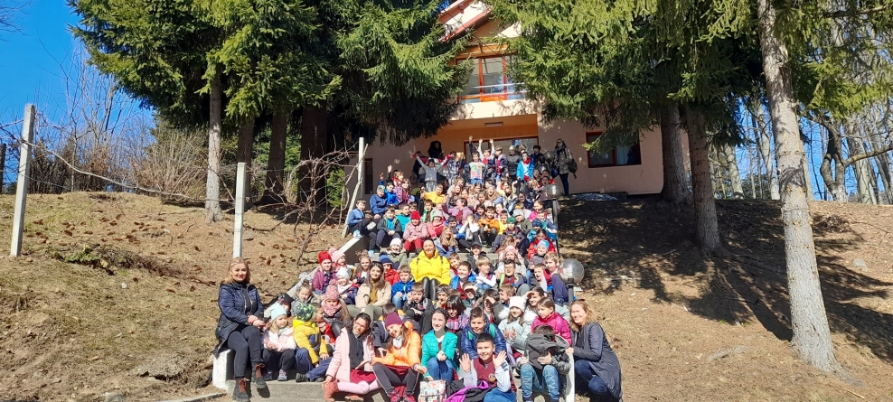 Ziua Mondială a Apei: Elevi din municipiul Baia Mare de la două școli importante, activitate folositoare despre Barajul Firiza chiar la fața locului în natură!