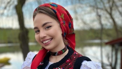 Tineri talentați la noi: Iasmina Lăzăroi, artistă din Maramureș, va participa la „Vedeta Populară”, la TVR 1. Ea are 17 ani! Ar vrea să fie marea câștigătoare!