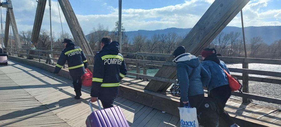 Situația la frontiera nordică: Și în Maramureș în continuare putem vorbi despre activitate dinamică! 972 ucraineni au sosit în țară în 24 ore pe la PTF Sighet!