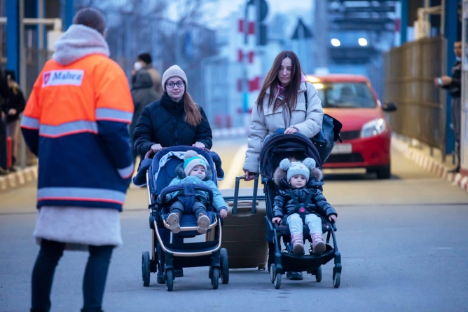 Situația la frontiera nordică: Și în Maramureș în continuare putem vorbi despre activitate dinamică! 763 ucraineni au sosit în țară în 24 ore pe la PTF Sighet!