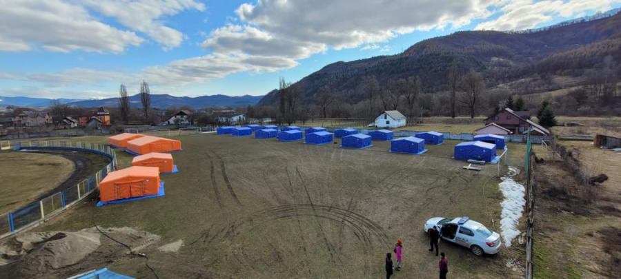 Peste tot mobilizare generală: În județul Maramureș în municipiul Sighetu Marmației acum este funcțională tabăra mobilă pentru refugiații care vin din Ucraina!