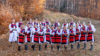 Ansamblul „Transilvania” a împlinit recent 63 de ani de activitate; Este unul dintre cei mai convingători promotori ai culturii tradiționale românești