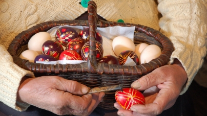 Despre ritualul străvechi al ouălor împistrite, care încă se păstrează în câteva localități din Țara Lăpușului