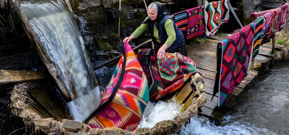 Aducere aminte: Vâltoarea, „maşina de spălat” de altădată