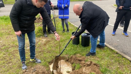 Călin Bota: „E important să protejăm mediul și să responsabilizăm generațiile viitoare să aibă grijă de planeta noastră”