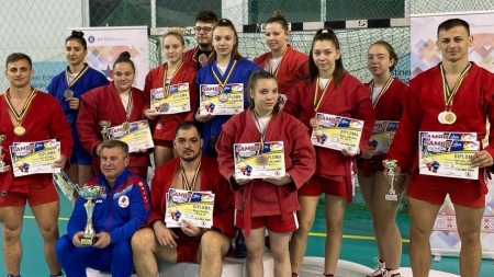 Sambo 2022 Cupa României: Tinerii din Maramureș au obținut 15 medalii la campionatul național. 5 dintre ei au câștigat și în cadrul concursului de judo al MAI!