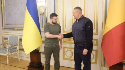 Premierul Ciucă, vizită de lucru în Ucraina; A fost primit de preşedintele Volodimir Zelenski