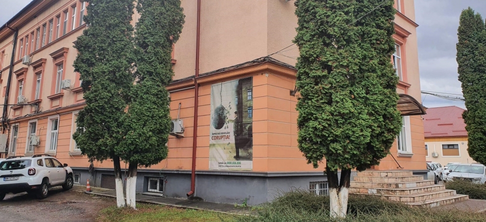 Percheziție a polițiștilor de la Investigații Criminale Maramureș, concretizată cu reținerea unui ales județean