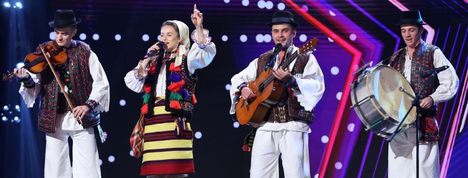 Show Românii Au Talent: Patru tineri artiști din Maramureș au avut o prestație superbă, pe scena sezonului 12. Frații Chindriș și Andra Horoba au obținut 4 DA!