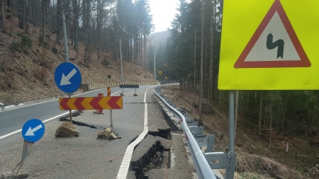 Exclusiv DirectMM: Cazul Gutâi: Din județul Maramureș s-a solicitat de maximă urgență autorităților centrale să se refacă bucata de DN18 în care este surparea!